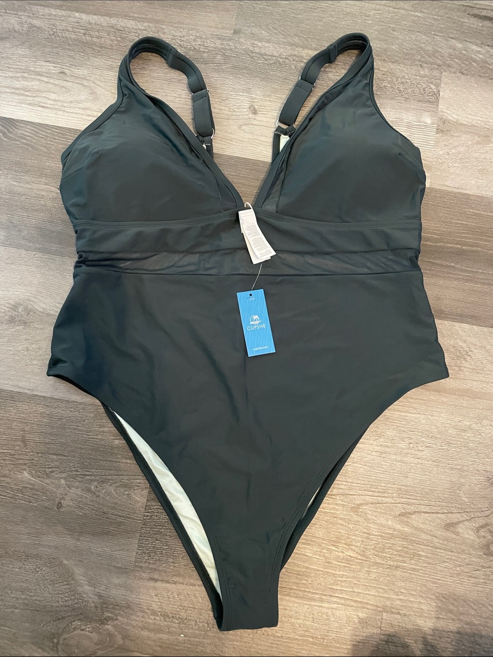 Cupshe Black V-Neck One-Piece Swimsuit with Adjustable Straps